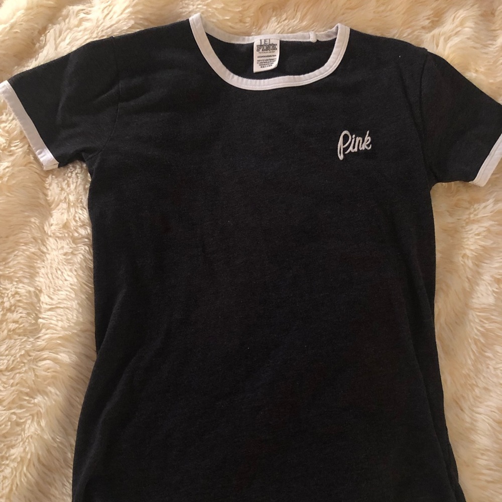 grey PINK t-shirt